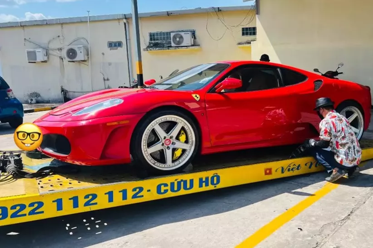 Vì thế, hiện tại, chỉ còn đúng 1 chiếc Ferrari F430 và xe 430 Scuderia nữa là "Qua" Vũ chính thức thâu tóm hết dàn xe Ferrari F430 ở Việt Nam. Điều này cho thấy sự máu lửa trong việc săn lùng các siêu xe Ferrari tại Việt Nam của ông Vũ.