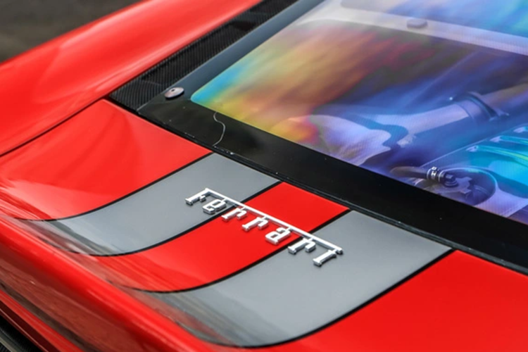 Sau đó, Ferrari 458 Italia cũng đã dừng sản xuất và phiên bản 488 GTB là kẻ kế nhiệm. Hiện tại, dòng siêu xe Ferrari F8 Tributo đang thay thế Ferrari 488 GTB, cũng đã bị khai tử.