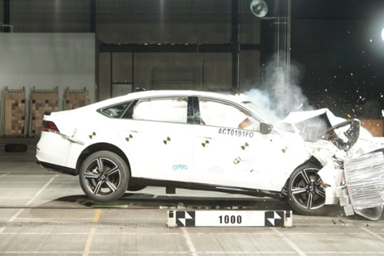 Tiếp tục ở hạng mục Công nghệ hỗ trợ an toàn (SAT) xe đạt 19,50/21 điểm. Cuối cùng xe đạt 10/16 điểm ở hạng mục Bảo vệ an toàn cho người đi xe máy (MS).