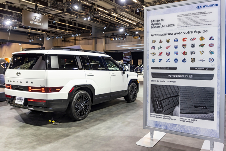 Phiên bản giới hạn này được trang bị khối động cơ hybrid 1.6L tăng áp, cho công suất 232 mã lực và mô-men xoắn 367 Nm. Mức giá xe Hyundai SantaFe NHL Edition 2024 mới tại Canada sẽ công bố vào mùa xuân này.