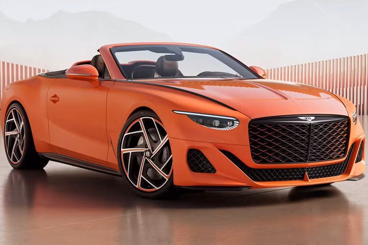 Tên gọi của chiếc xe Bentley Batur siêu sang về nguyên bản được đặt theo tên của một hồ miệng núi lửa ở Kintamani trên đảo Bali, Indonesia. So với phiên bản Coupe được ra mắt với 18 chiếc, bản mui trần được sẽ chỉ được sản xuất giới hạn ở 16 chiếc.