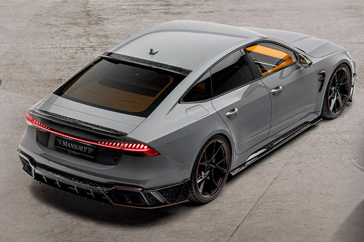 Xưởng độ Đức đã đưa RS7 lên một tầm cao mới, không chỉ về sức mạnh động cơ mà còn ở khía cạnh ngoại hình. Ở trạng thái tiêu chuẩn chính hãng Audi, chiếc RS7 đã là một mẫu xe có hiệu năng rất ấn tượng với động cơ V8 dung tích 4.0L, sản sinh công suất 621 mã lực và mô-men xoắn cực đại 850 Nm.