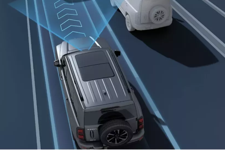 Haval H9 2025 máy dầu có kích thước 5070(4950)/1976(1960)/1930 mm, chiều dài cơ sở 2850 mm. Khoảng sáng gầm xe tối thiểu là 224 mm, góc tiếp cận là 31°, góc thoát là 26°/25°, độ sâu lội nước là 800 mm và khả năng kéo là 2,5 tấn.