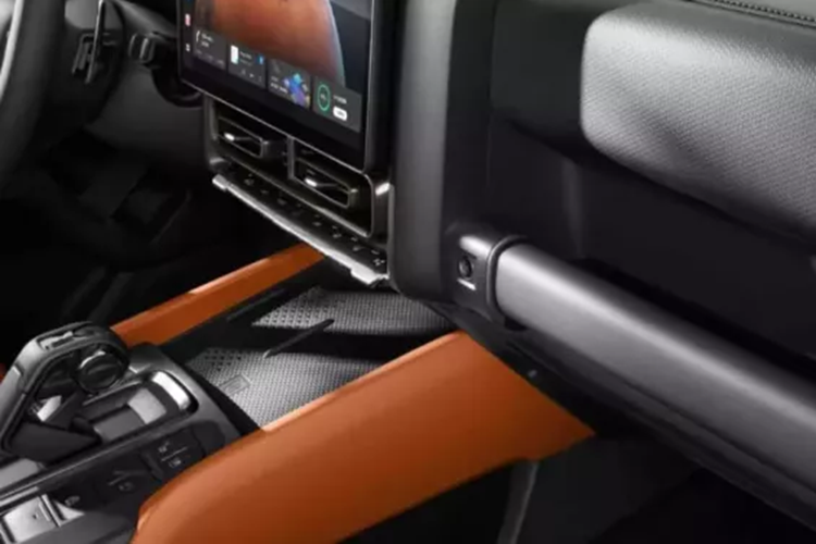 Theo Great Wall Motor, điều đáng chú ý là động cơ áp dụng 7 biện pháp giảm tiếng ồn, bao gồm bánh răng chống phản lực, tránh mô thức, giảm tiếng ồn của dây curoa, giảm rung đường ống dẫn dầu, bọc bơm dầu, trục cân bằng phía sau và bơm dầu thấp hơn.