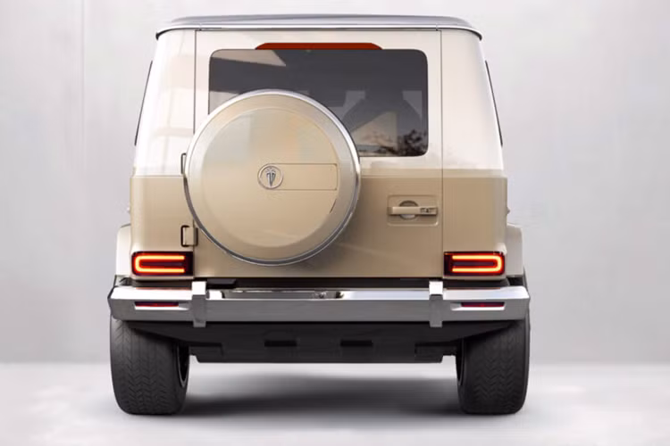 Ngoài ra, thương hiệu Carlex đã nâng cấp khối động cơ V8 tăng áp kép của G63, từ đây giúp xe tạo ra công suất 805 mã lực và mô-men xoắn cực đại 1.020 Nm. Hiện tại, giá bán của mẫu xe độ này vẫn còn chưa được công bố.