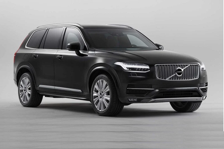 Volvo đang hướng đến mục tiêu điện hóa hoàn toàn dải sản phẩm của thương hiệu, do đó, động cơ hybrid sẽ được công ty ưu tiên phát triển hơn các khối động cơ thuần xăng truyền thống. XC90 dự kiến sẽ sở hữu nhiều tùy chọn hệ truyền động hybrid, bao gồm cả mild hybrid và PHEV.