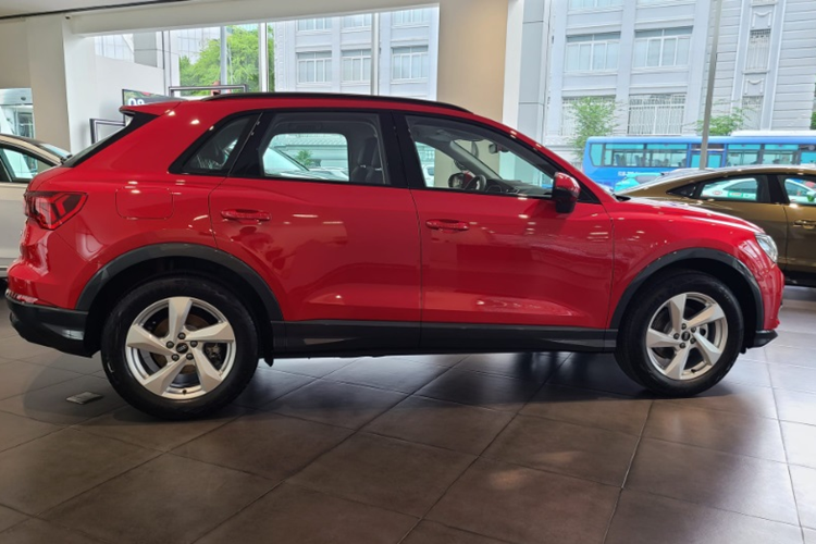 Nằm dưới nắp capo của xe vẫn là động cơ loại 1.4L tăng áp, công suất 150 mã lực, mô-men xoắn 250 Nm, kết hợp số 7 cấp và dẫn động cầu trước.