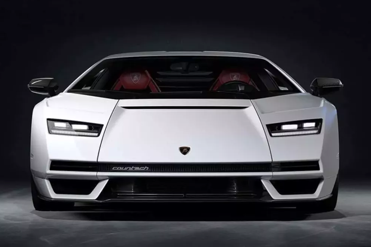 Nhưng đến giờ, Minh Nhự" vẫn có 1 suất mua xe chính hãng, điều này vừa đảm bảo yêu cầu giá cả sẽ được niêm yết rõ ràng. Không có chênh lệch nếu như mua qua trung gian, cũng đồng thời Minh Nhựa trở thành cái tên chính thức trong số 112 chủ xe Lamborghini Countach LPI 800-4 trên toàn cầu.