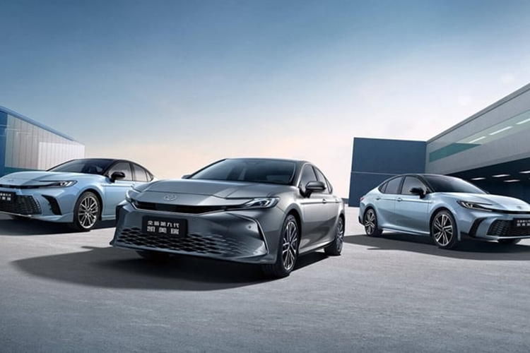 Như đã biết sau thị trường Mỹ, hãng xe Nhật Bản đã tiếp tục giới thiệu Toyota Camry thế hệ thứ 9 hoàn toàn mới tới thị trường Trung Quốc tại Triển lãm ô tô Quảng Châu 2023 từ ngày 17/11.