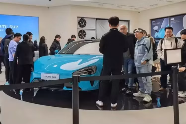 Cuộc tranh cãi xoay quanh việc không hoàn lại tiền đặt cọc. Đáp lại, một số luật sư đã tuyên bố rằng hành động của Xiaomi là hợp pháp và tuân thủ luật pháp. Xiaomi nêu rõ chính sách đặt cọc trong hợp đồng mua bán.