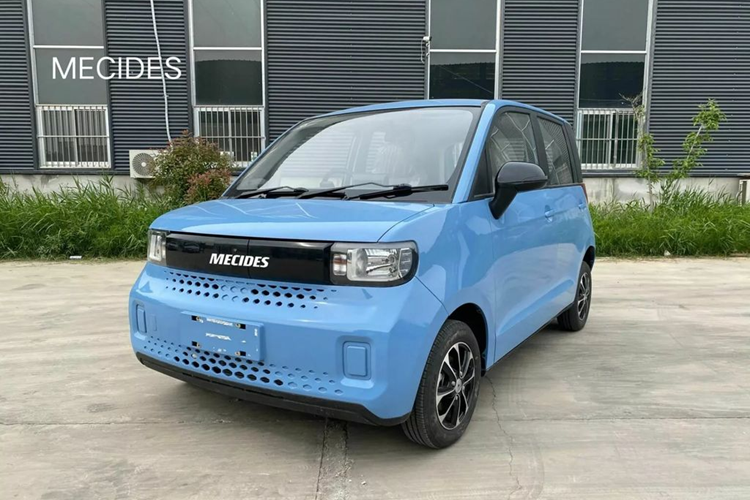Nếu bạn nghĩ rằng Mecides sẽ bỏ qua các thương hiệu cùng quê nhà thì bạn đã nhầm vì hãng này cũng sao chép một số mẫu xe từ Jetour, Tank, Dongfeng, Wuling, Hongguang (Mini EV) và BYD (Dolphin).