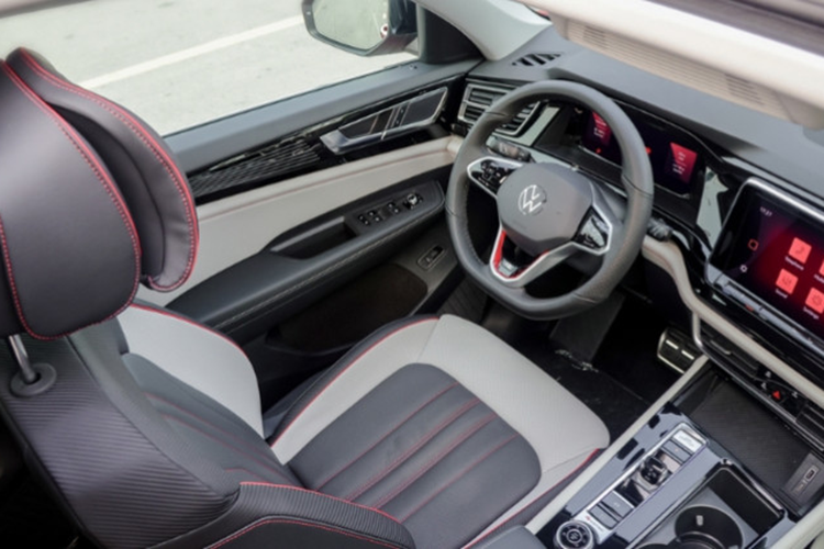 Theo kế hoạch, Volkswagen Polo 2025 mới sẽ ra mắt tại thị thị trường Ấn Độ vào năm 2026. Việc “sinh sau đẻ muộn” này có thể khiến Polo phải chịu sự cạnh tranh gắt gao khi xu hướng xe SUV đô thị có thể sẽ ngày càng được ưa chuộng trong vài năm tới.