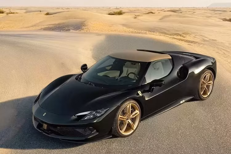 Trong khi chúng tôi nghi ngờ một số người mua địa phương muốn thấy Ferrari ra mắt phiên bản đặc biệt của mẫu SF90 Stradale nhanh hơn và mạnh hơn, thì thương hiệu xe Ý này đã lặng lẽ ngừng sản xuất mẫu xe này cách đây vài tháng, điều này có nghĩa là SF90 Spider và 296 GTB/GTS là những siêu xe động cơ đặt giữa duy nhất của thương hiệu, ngoài mẫu siêu xe hybrid hàng đầu mới F80.