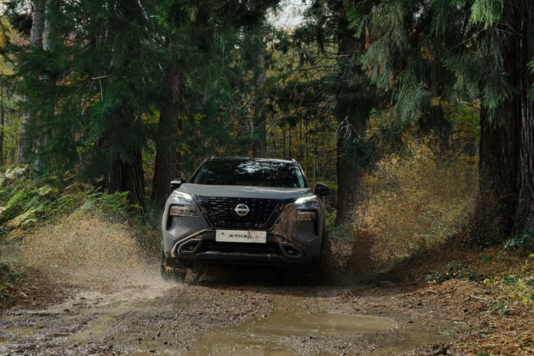 Giá xe Nissan X-Trail N-Trek 2024 tại Australia khởi điểm từ 47.290 AUD (khoảng 777 triệu đồng) cho bản 5 chỗ 2WD và 50.390 AUD (khoảng 828 triệu đồng) cho bản 7 chỗ 4WD.