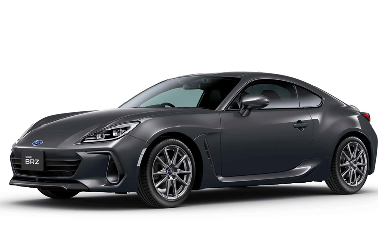 Bên cạnh các phiên bản dành cho đường bộ, còn có một chiếc BRZ Cup Car Basic dành riêng cho đường đua có giá 3.722.400 yên (23.400 USD).