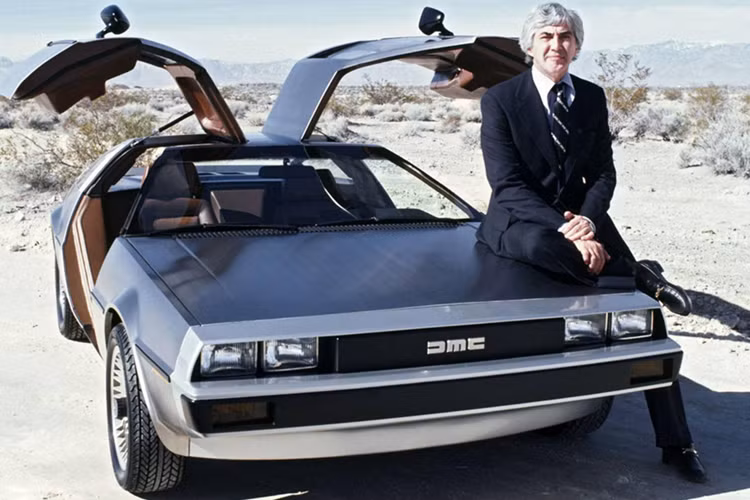 Sức mạnh đến từ bộ pin CATL 70 kWh, hứa hẹn mang đến phạm vi hoạt động lên tới 402 km mỗi lần sạc. Xe được trang bị bộ pin thép không gỉ có các tính năng an toàn mới như bảo vệ chống xâm nhập bên hông và kiểm soát lực kéo.