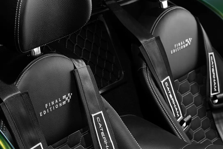 Olivier Jouanne, Giám đốc phụ trách khu vực Châu Âu của Caterham cho biết: “Việc ra mắt phiên bản cuối cùng của Seven 485 là một khoảnh khắc buồn vui lẫn lộn đối với chúng tôi và khách hàng của chúng tôi.