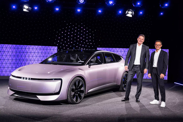 “AUDI” ra đời từ mối quan hệ hợp tác lâu dài giữa Audi và SAIC. Trước đây hãng Đức cũng đã có nhiều mẫu xe lắp ráp ở Trung Quốc, bán ra thị trường với danh nghĩa xe sang Audi đến từ châu Âu, tuy nhiên lần này nhãn hiệu “AUDI” sẽ chỉ tập trung vào xe thuần điện với các đặc tính phù hợp thị hiếu người dùng nội địa, nhưng có sự đảm bảo về chất lượng “chuẩn Đức”.
