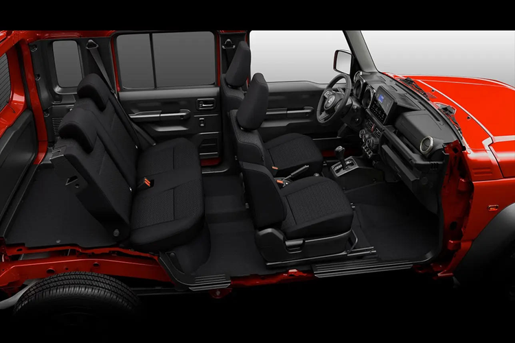 Ông Koichiro Hirao, Chủ tịch Suzuki Philippines đã bày tỏ sự phấn khích trước sự phát triển mới của một biểu tượng được yêu mến và nói thêm rằng Jimny đã trở thành biểu tượng của sự phiêu lưu và đổi mới đối với người Philippines.