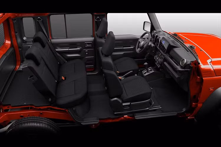 Ông Koichiro Hirao, Chủ tịch Suzuki Philippines đã bày tỏ sự phấn khích trước sự phát triển mới của một biểu tượng được yêu mến và nói thêm rằng Jimny đã trở thành biểu tượng của sự phiêu lưu và đổi mới đối với người Philippines.