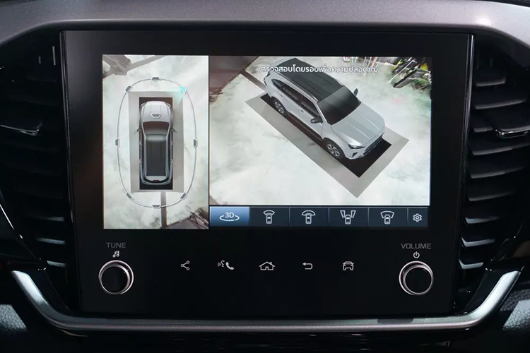 Những tính năng an toàn như hệ thống kiểm soát hành trình thích ứng, cảnh báo điểm mù, cảnh báo tiền va chạm, phanh khẩn cấp tự động, cảm biến hỗ trợ đỗ xe, phanh khẩn cấp tránh va chạm khi chuyển làn đường, kiểm soát đèn pha tự động, ngăn đạp nhầm chân ga, phanh tự động sau va chạm và giới hạn tốc độ tối đa vẫn được trang bị cho bản Ultimate.