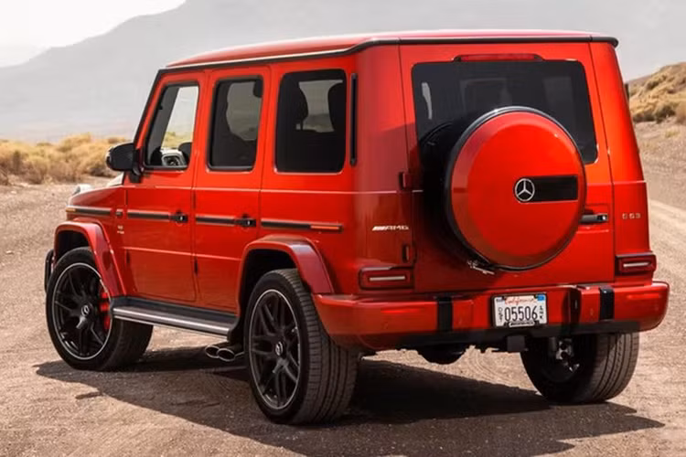 Cung cấp sức mạnh cho Mercedes-AMG G63 2023 là khối động cơ V8 Twin-turbo 4.0L tương tự GLS 600 nhưng được điều chỉnh với công suất cao hơn là 557 mã lực, mô-men xoắn 850Nm.