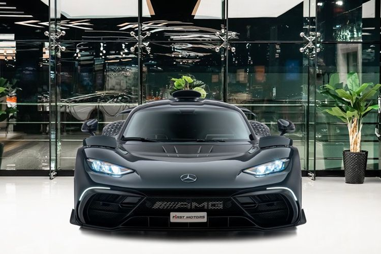  Mercedes-AMG One 2023 - từ 2,7 triệu USD (65,66 tỷ đồng) Mercedes-AMG One triệu đô chỉ được sản xuất số lượng giới hạn 275 chiếc trên toàn cầu với giá bán vô cùng đắt đỏ, 2,72 triệu USD (tương đương khoảng 63 tỷ đồng).