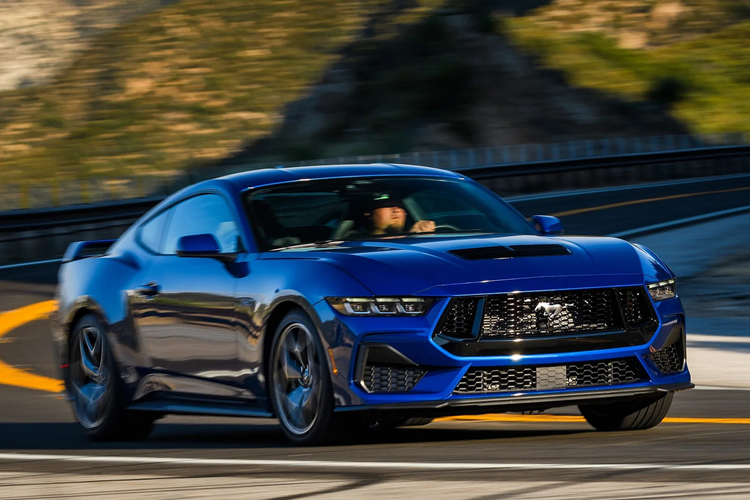 Dong co Coyote V8 5.0L cua Ford de dang hoan doi khi nang cap