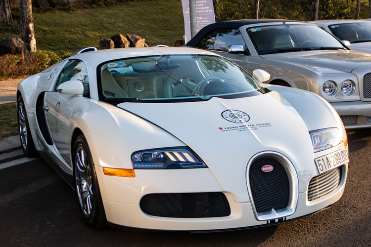 Sau khi xuất phát tại TP HCM, đoàn sẽ đi qua Phrom Penh và Angkor Wat của Campuchia), Bangkok và Krabi của Thái Lan, Kuala Lumpur của Malaysia và cuối cùng kết thúc tại Singapore.