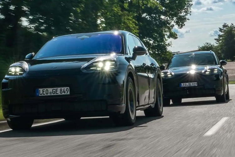 Porsche Cayenne chay xang van se ton tai