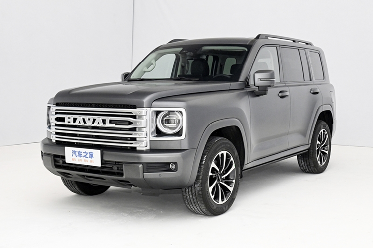 Cuối cùng, sức mạnh tiếp tục đến từ động cơ xăng 2.0T có công suất tối đa 165 mã lực và mô-men xoắn cực đại 385 Nm, kết hợp với động cơ 8AT.