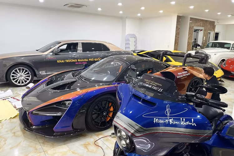Và nếu bạn đọc vẫn còn thấy thiếu thiếu, thì không phải chúng tôi quên, mà McLaren Senna cũng như bom tấn Koenigsegg Regera không xuất hiện trong các hình ảnh garage xe này. Có vẻ như, cặp siêu phẩm hypercar và megacar lại trở về Campuchia.