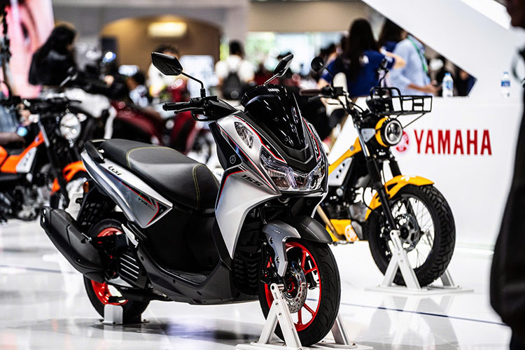 Đây là những dòng xe môtô có khả năng vận hành mạnh mẽ, linh hoạt trên mọi địa hình. Các mẫu xe này được thiết kế cho những hành trình khám khá, tập trung vào độ bền và tính linh hoạt cho các trải nghiệm ngoài trời.