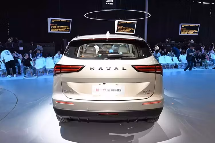 Tại thị trường Trung Quốc và Thái Lan, Haval H6 đều có doanh số khá tốt. Từ khi ra mắt thị trường Trung Quốc vào năm 2011 đến nay, mẫu SUV cỡ C này đã đạt doanh số cộng dồn hơn 4 triệu xe.