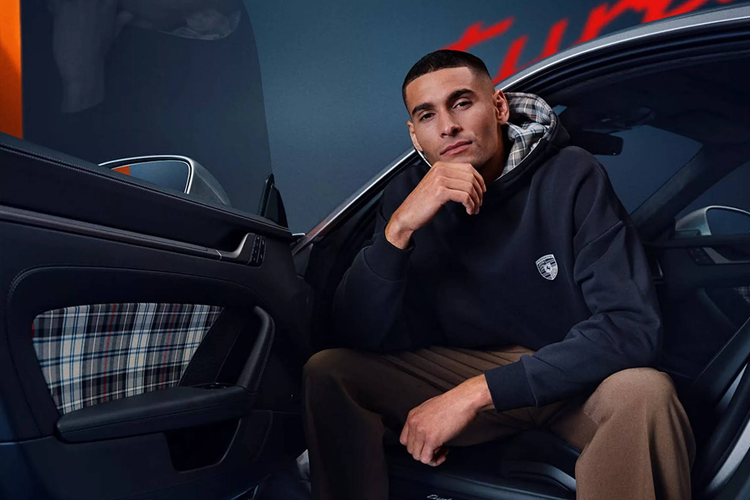 Để kỷ niệm 50 năm ra đời 911 Turbo, Porsche Design đã tung ra bộ sưu tập quần áo và phụ kiện với sự tái hiện họa tiết kẻ sọc cổ điển theo phong cách hiện đại.