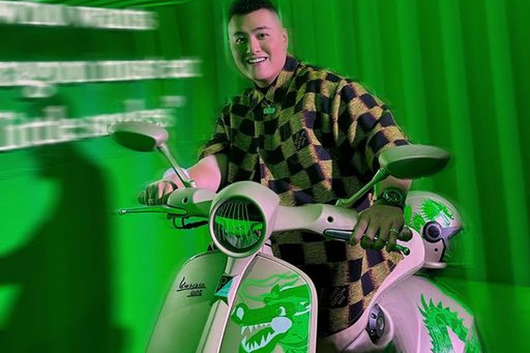 Đại diện Việt Nam tham sự kiện này là Fabo Nguyễn, người có tầm ảnh hưởng trong mảng thời trang đồng thời cũng là tín đồ của Vespa.