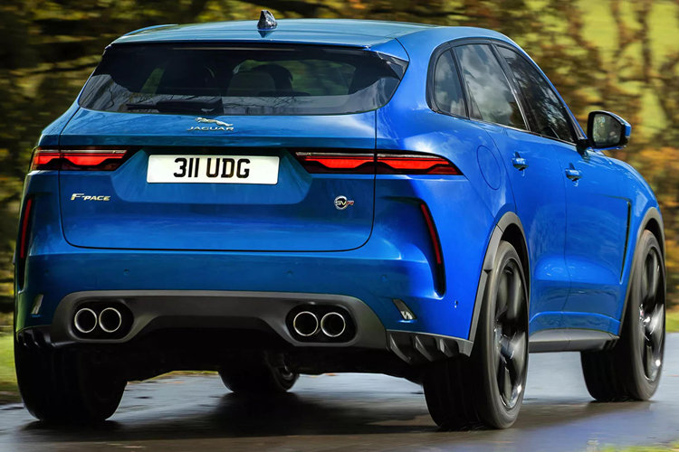 Tuy nhiên, ông Eberhardt trấn an: “Chúng tôi có lịch trình hợp lý để vẫn có thể giao xe hiện tại cho khách hàng, từ giờ cho đến khi dải sản phẩm xe điện ra mắt.”