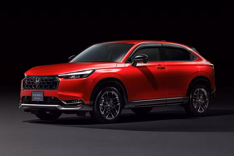 Dựa trên hình ảnh đăng ký có thể thấy đây chính là mẫu Honda HR-V Hybrid vừa ra mắt tại Nhật Bản hồi tháng 4. Việc được đăng ký bảo hộ kiểu dáng công nghiệp, nhiều khả năng Honda HR-V mới cũng sẽ sớm được ra mắt Việt Nam.