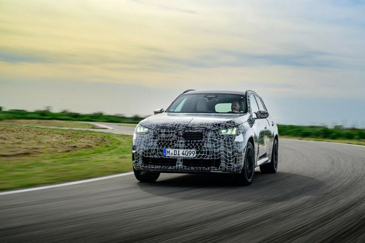 BMW X3 2025 lo “anh nong”, thiet ke nhu SUV hieu nang cao XM-Hinh-4