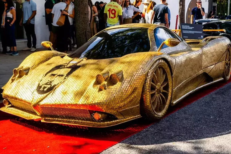 Vài năm nay, sự kiện Art Basel tại Miami đã trở thành 1 trong những điểm nhấn ngày càng quan trọng trong các sự kiện họp mặt của giới tỷ phú, mang đến các thương hiệu siêu xe triệu đô như Pagani, Lamborghini, Ferrari, hay Koenigsegg... đây cũng là cơ hội giới thiệu những sáng tạo mới nhất đến với những người đam mê.