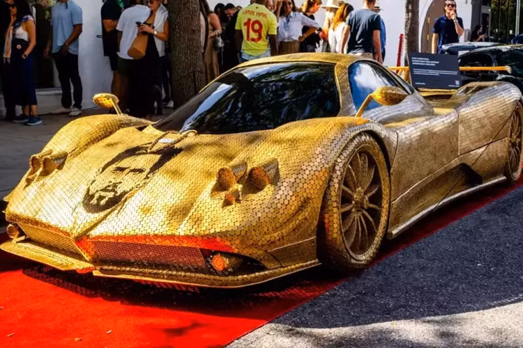 Vài năm nay, sự kiện Art Basel tại Miami đã trở thành 1 trong những điểm nhấn ngày càng quan trọng trong các sự kiện họp mặt của giới tỷ phú, mang đến các thương hiệu siêu xe triệu đô như Pagani, Lamborghini, Ferrari, hay Koenigsegg... đây cũng là cơ hội giới thiệu những sáng tạo mới nhất đến với những người đam mê.