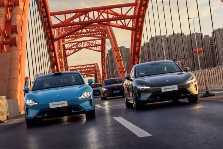 Xiaomi SU7 dat doanh so 130.000 xe chi sau 9 thang