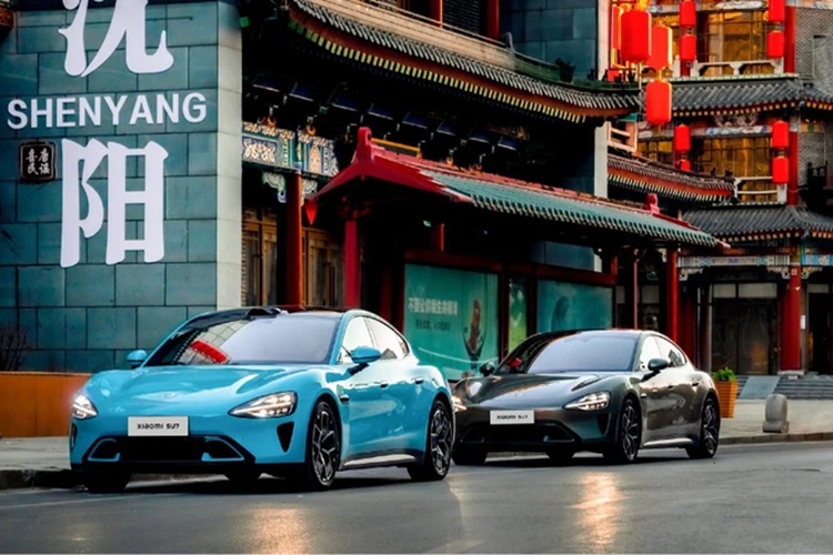 Ngay từ tháng đầu tiên mở bán, Xiaomi đã bàn giao 10.000 xe tới tay khách hàng. Sau đó, hãng chỉ mất 198 ngày (tính đến ngày 13 tháng 11) để đạt doanh số 100.000 xe.