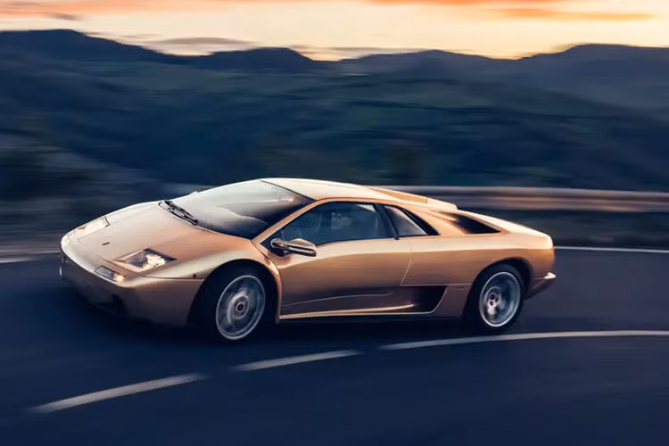 Chính vì vậy, Lamborghini Polo Storico cũng phải thực hiện đánh giá tình trạng của từng chiếc xe, đưa ra phương án tối ưu nhất trước khi bắt đầu việc phục chế.