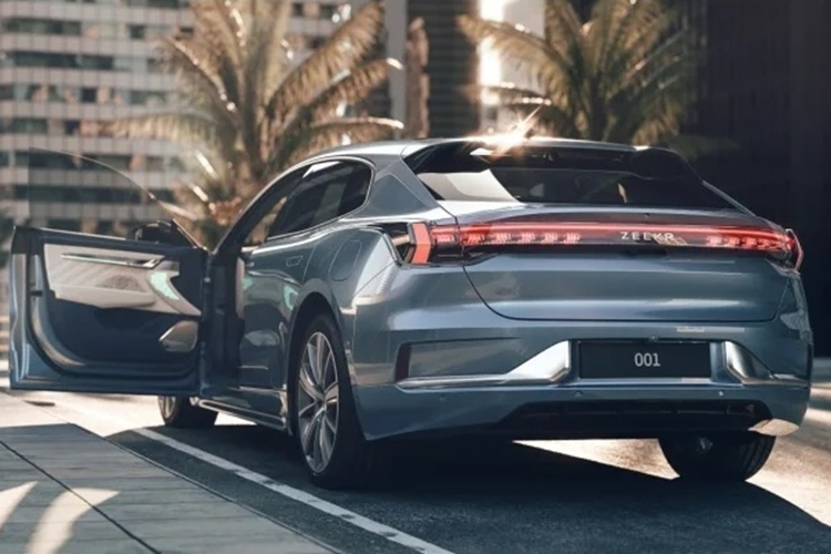 Hệ thống quản lý nhiệt toàn cầu PTM 2.0 cung cấp 22 chế độ làm việc để cải thiện hiệu quả sử dụng năng lượng. Phạm vi hoạt động có sẵn ở các phiên bản 675 km, 705 km và 750 km tùy thuộc vào mẫu xe.