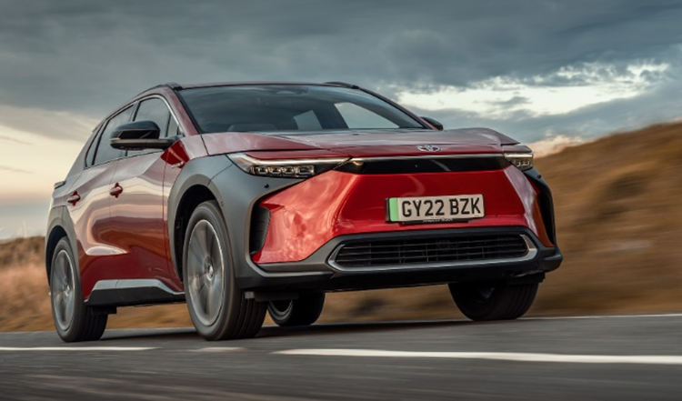 Thay vi uu tien dau tu oto dien, Toyota chon mua tin chi carbon-Hinh-3