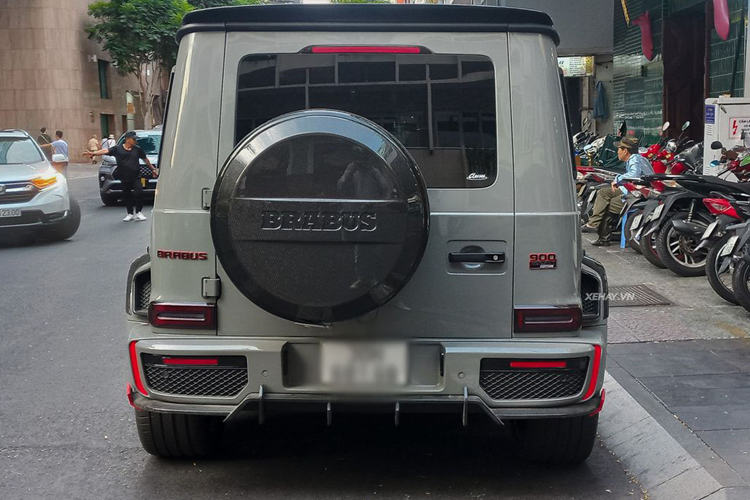 Sức mạnh mới cung cấp cho chiếc xe nặng 2.560 kg khả năng tăng tốc ngang với những siêu xe thể thao hàng đầu thế giới. Cụ thể, Brabus 900 Rocket Edition chỉ cần 3,7 giây để tăng tốc từ 0 - 100 km/h, tốc độ tối đa 280 km/h.