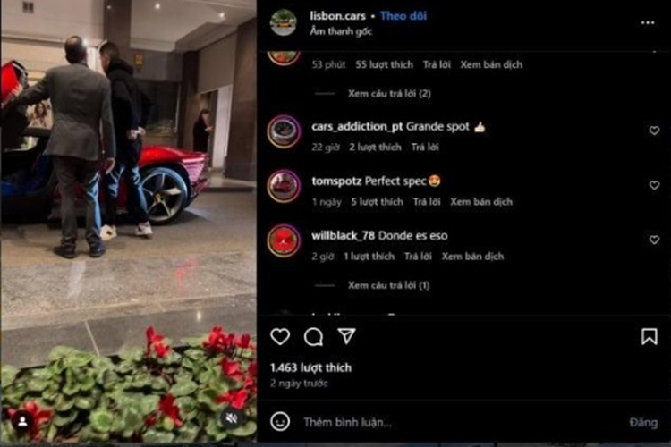 Chiếc Daytona SP3 của cầu thủ Ronaldo có ngoại thất màu đỏ mận. Xe thuộc Series Icona của Ferrari cùng với Monza SP1 và SP2. Chiếc siêu xe này có giá khởi điểm là 2 triệu USD (tương đương 48,92 tỷ đồng). Với mức thu nhập siêu khủng như Ronaldo thì việc sắm một chiếc siêu xe triệu đô như thế này là hoàn toàn dễ dàng.