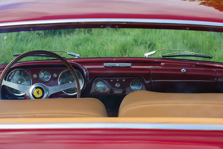 Từ năm 1958 đến năm 1960, khi việc sản xuất 250 GT Coupé kết thúc chỉ có 353 chiếc được sản xuất. Nhờ sự tiên phong dẫn đầu của 250 GT Coupé, năng lực sản xuất dòng Ferrari tăng mạnh khi các mẫu xe mới được giới thiệu và các thị trường mới trên thế giới bắt đầu có nhu cầu sở hữu những chiếc Ferrari.