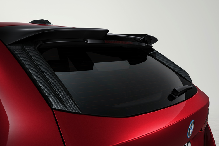 BMW ra mat goi do chinh hang cho 5 Series Touring va i5 Touring-Hinh-5